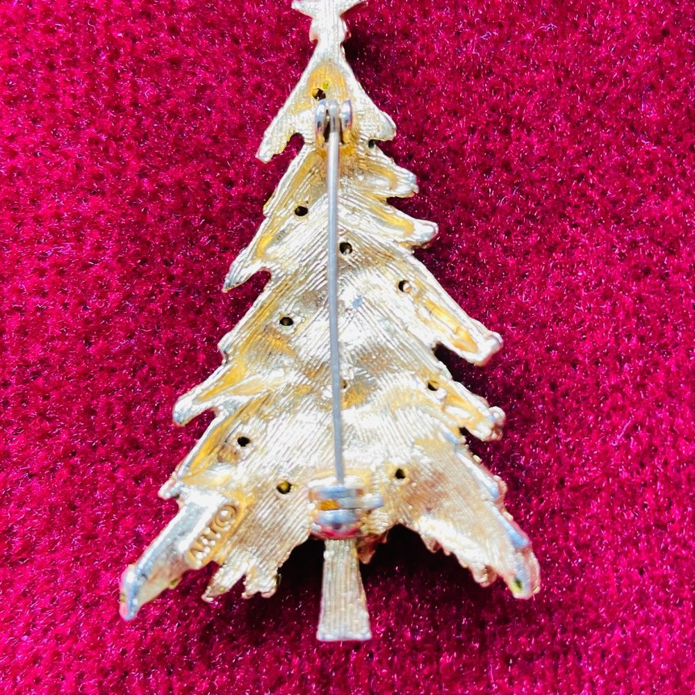 Christmas Tree Pin Signed ART Rhinestone Ornaments - Picture 3 of 8